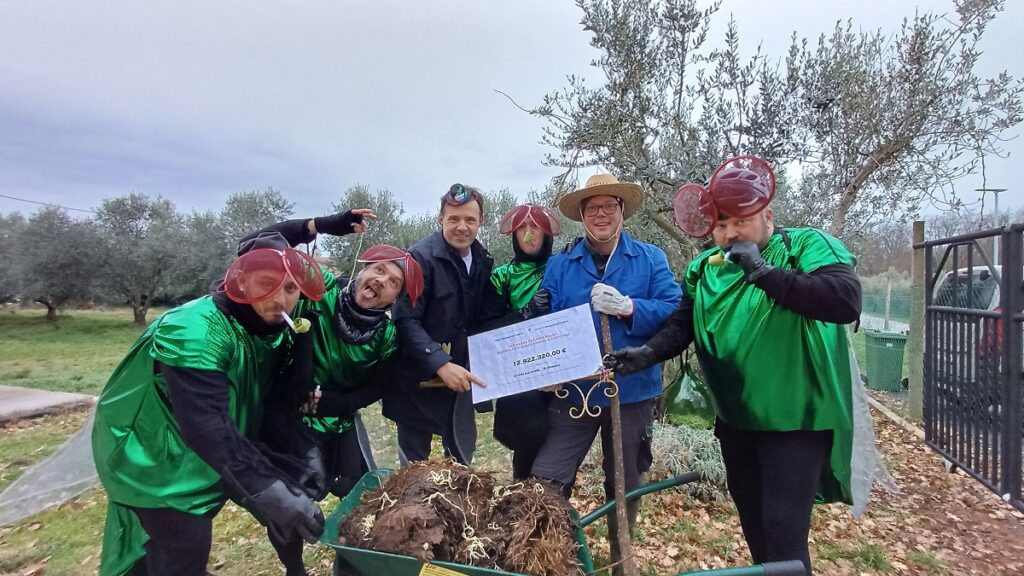 Ma&scaron;kare 2024- s Anteom i čekom