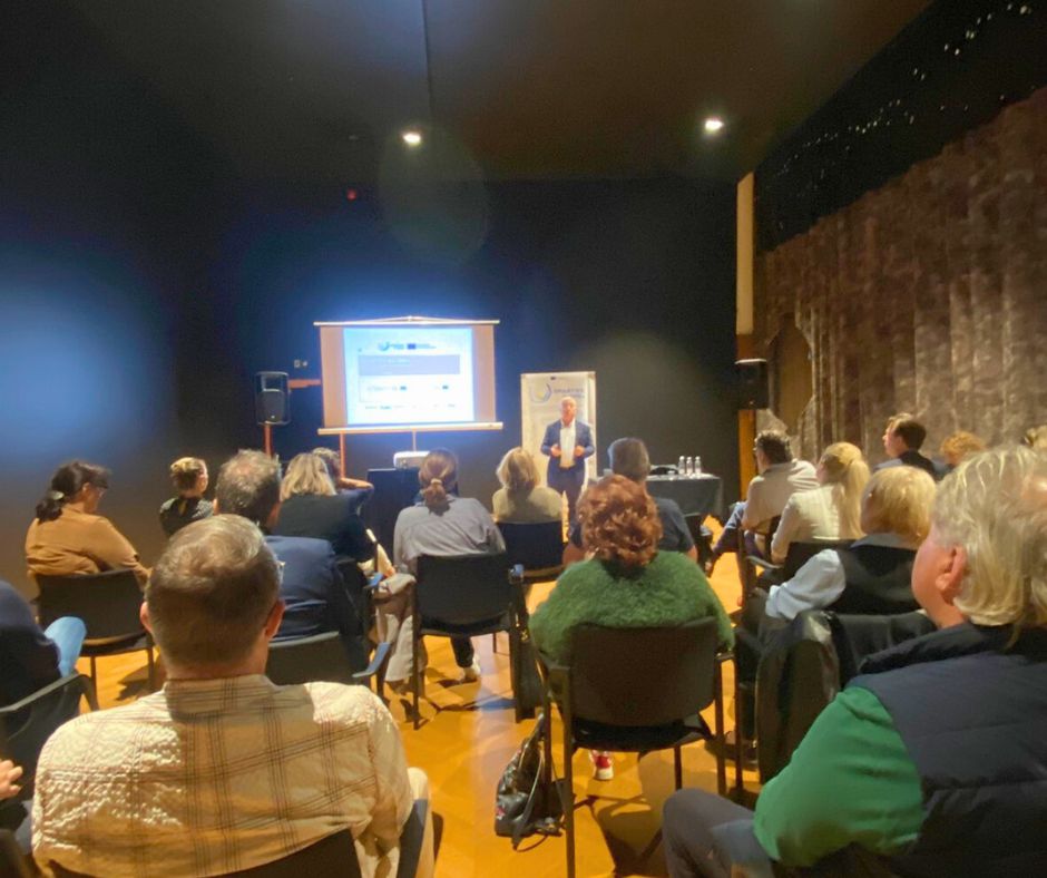 Novigrad ruta feničana predavanje, publika