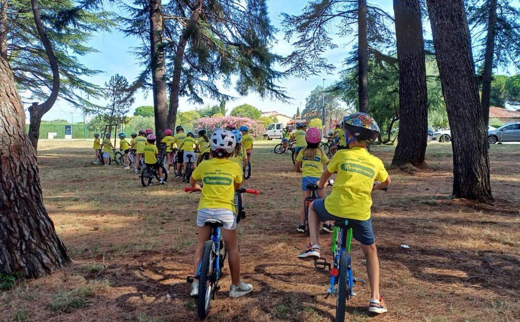 movingrad djeca na biciklama