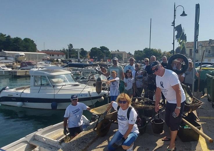 Novigrad Erik Radin, Dan planeta Zemlje