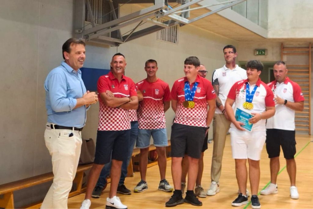 docek-gusari-eu-18-1-1024x683