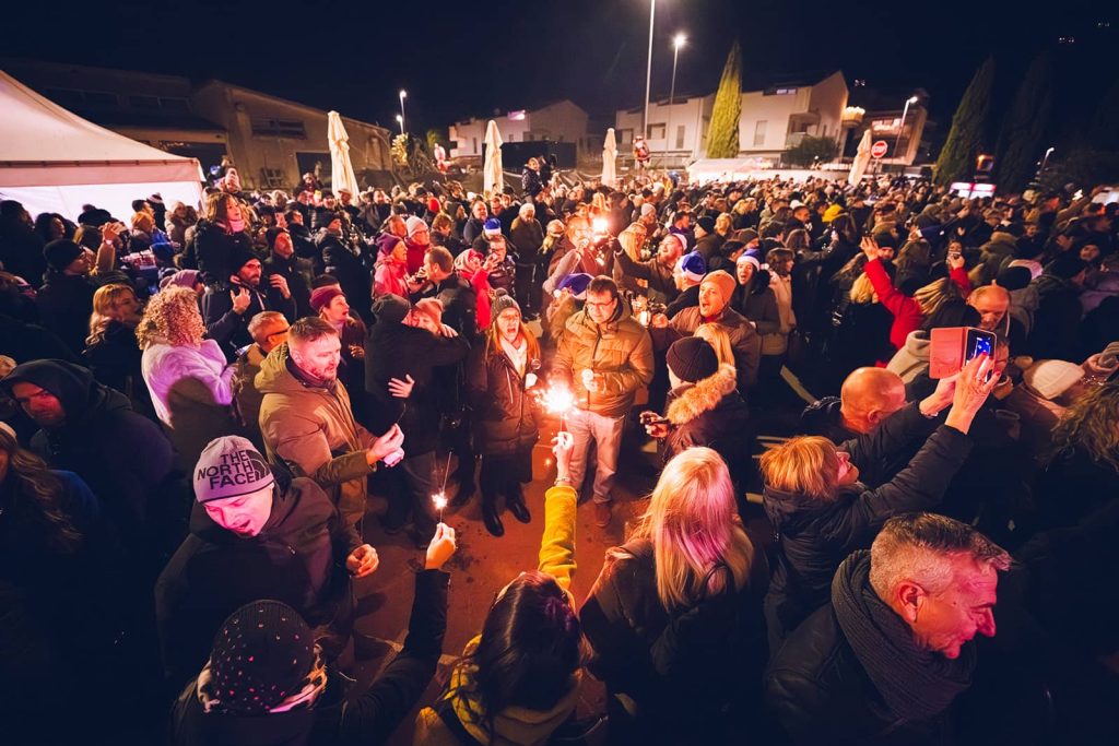 Goodbye 2025- posjetitelji