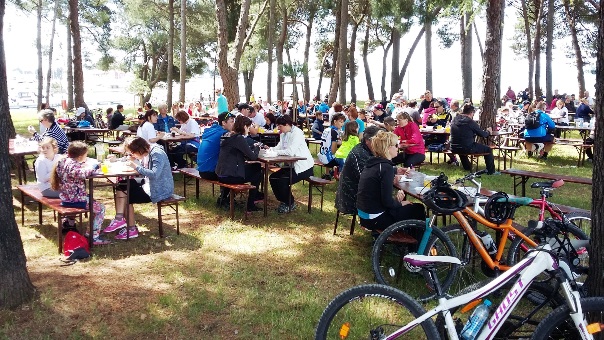 Novigrad - Prvomajski piknik 01