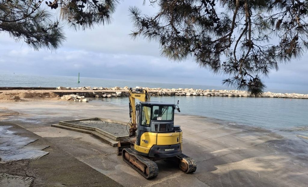 Novigrad panorama, diga, more2