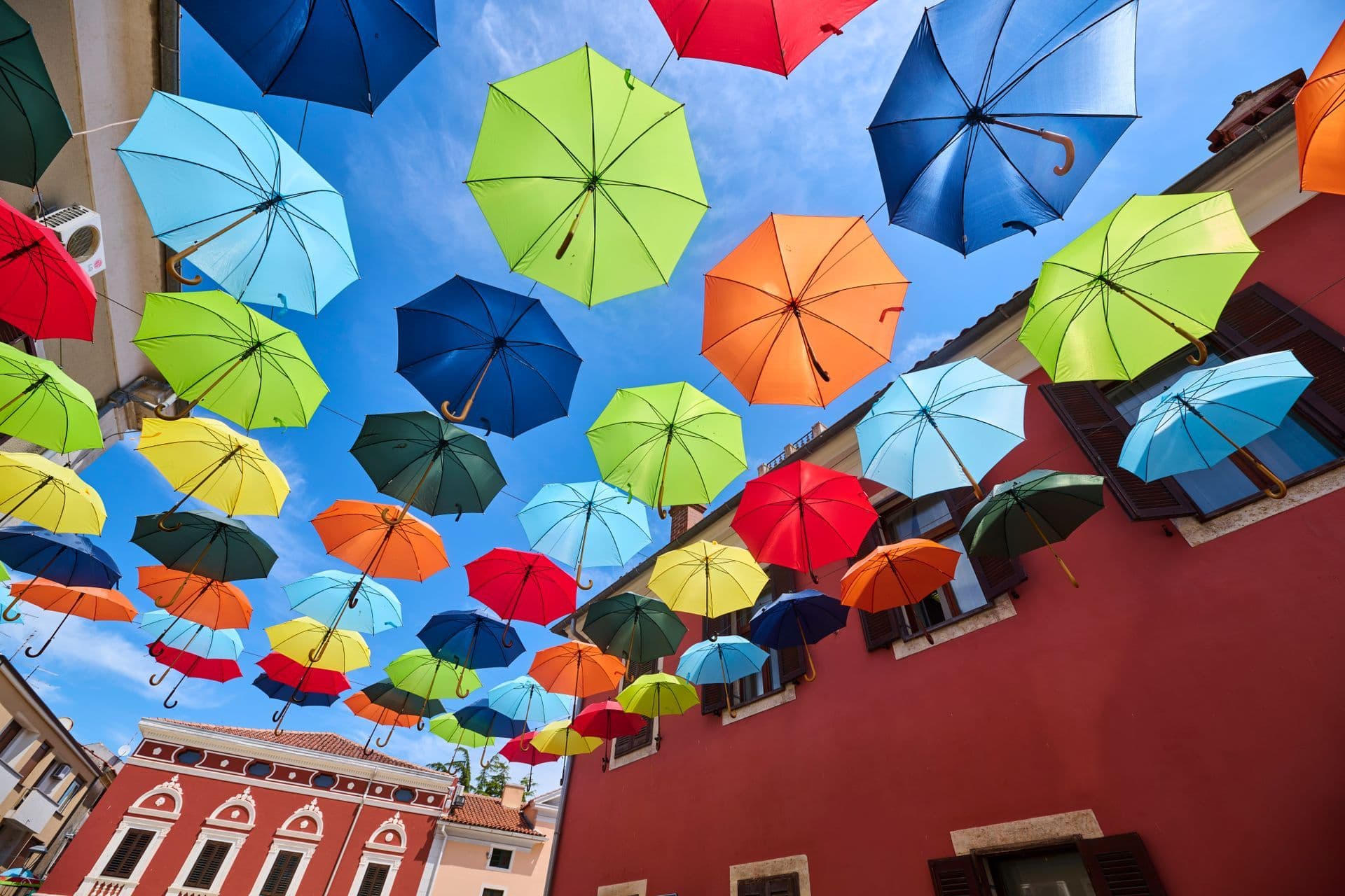Novigrad,umbrellas(2)