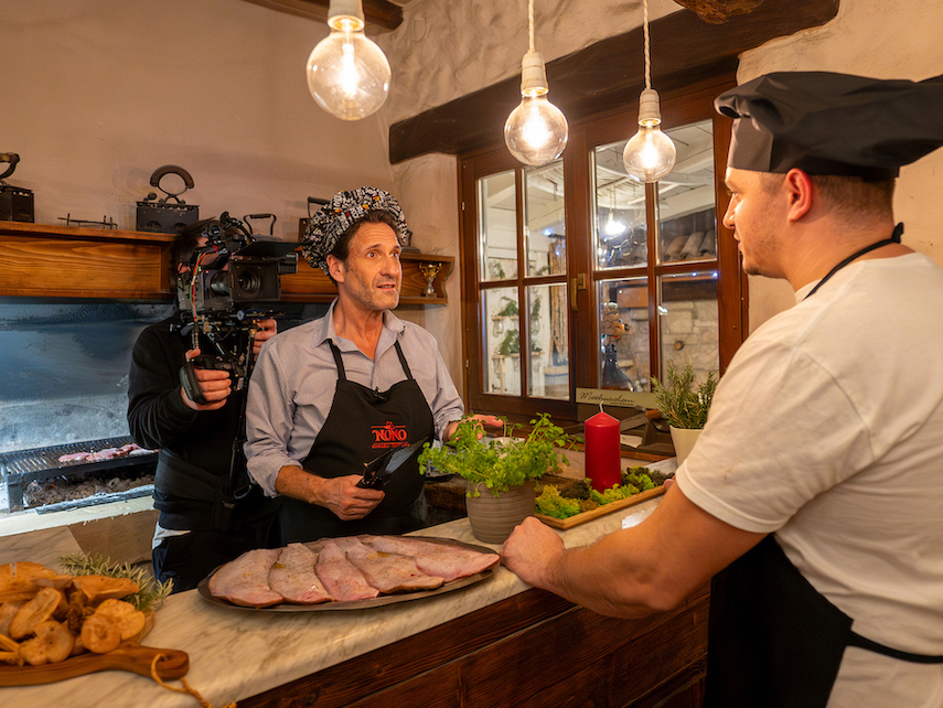 Behind the scenes fotografije1-1702899038302