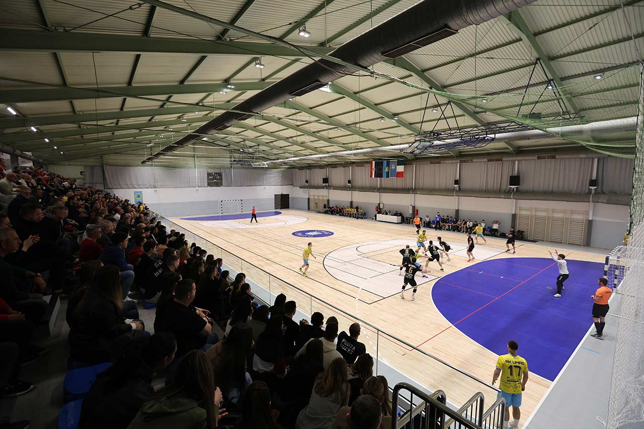 Umag Grad Sporta_ Svečano otvorenje rekonstruirane Sportske dvorane u Stella Marisu,rukomet