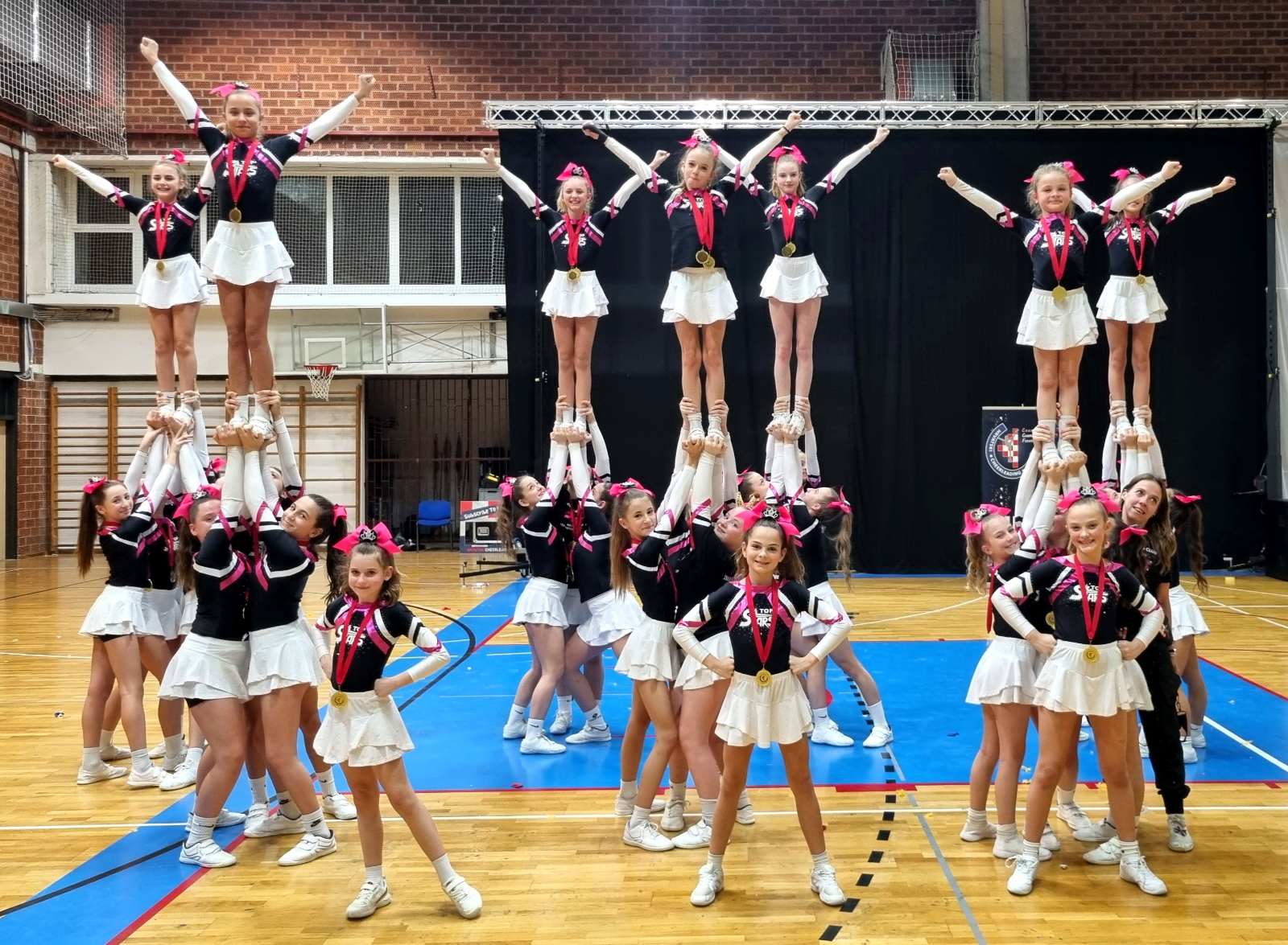 IMG-8344dfdf13d5d501b1478376ffd8881b-V, Top Stars u Velikoj Gorici