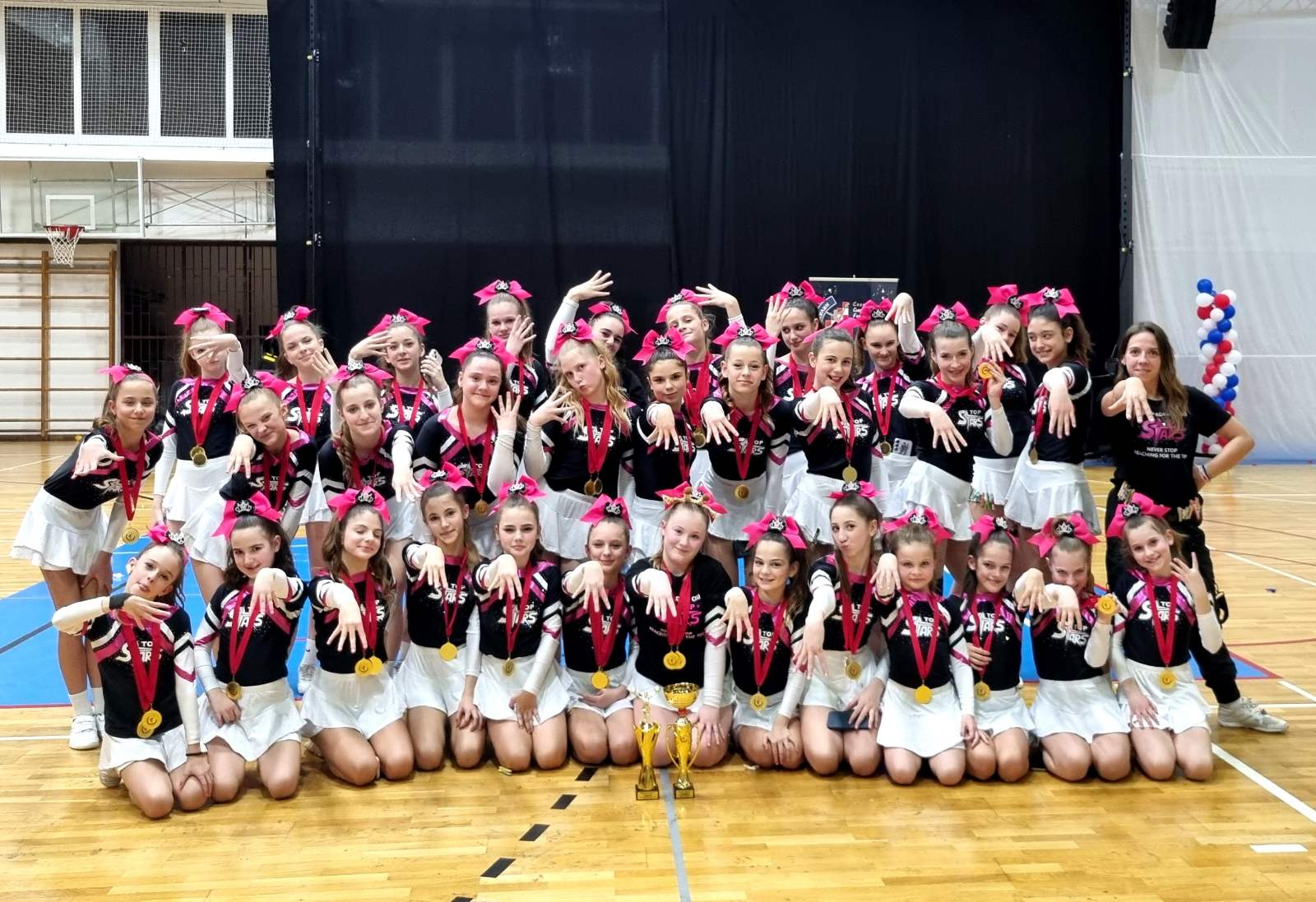 IMG-acad43e5ab98a5f4eedc0519d143c2b0-V, Top Stars u Velikoj Gorici