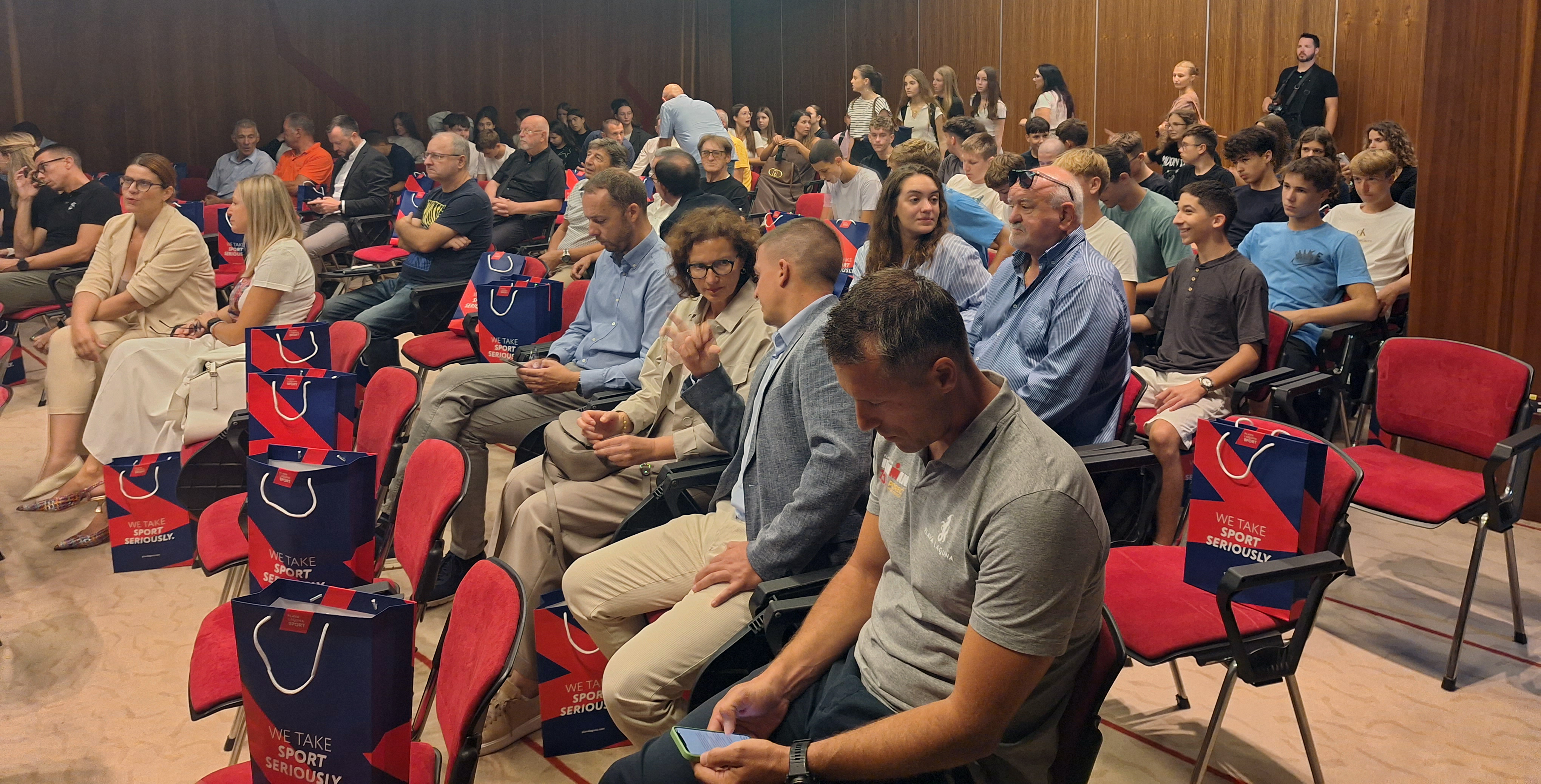 Umag sportska konferencija 2nb bs